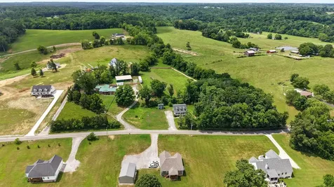 3038 Gideon Road Greenbrier TN 37073