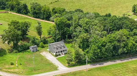 3038 Gideon Road Greenbrier TN 37073