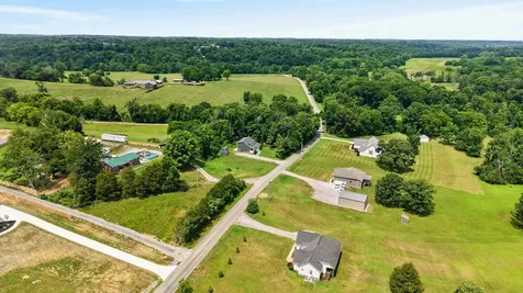 3038 Gideon Road Greenbrier TN 37073