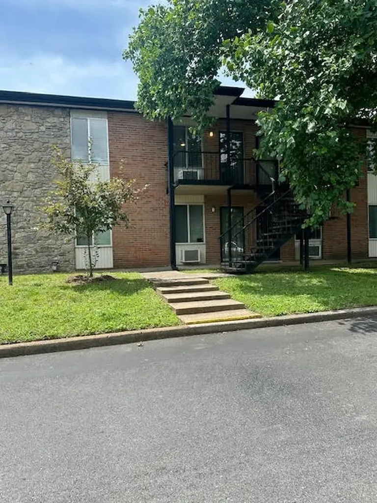 2601 Hillsboro Pike Nashville TN 37212