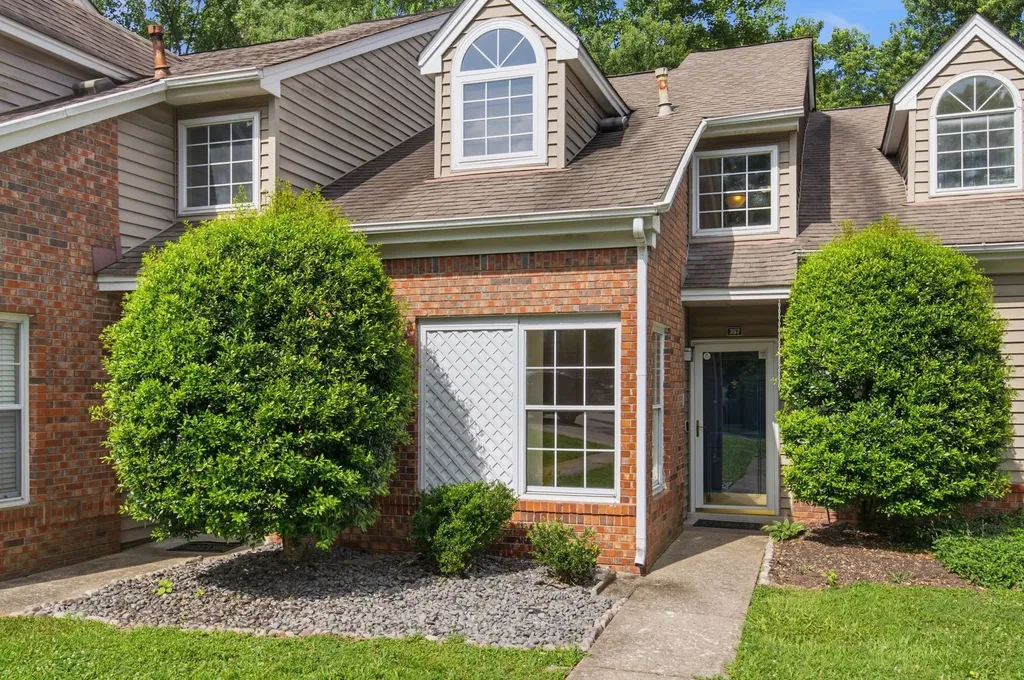 357 Yorkshire Circle Nashville TN 37211