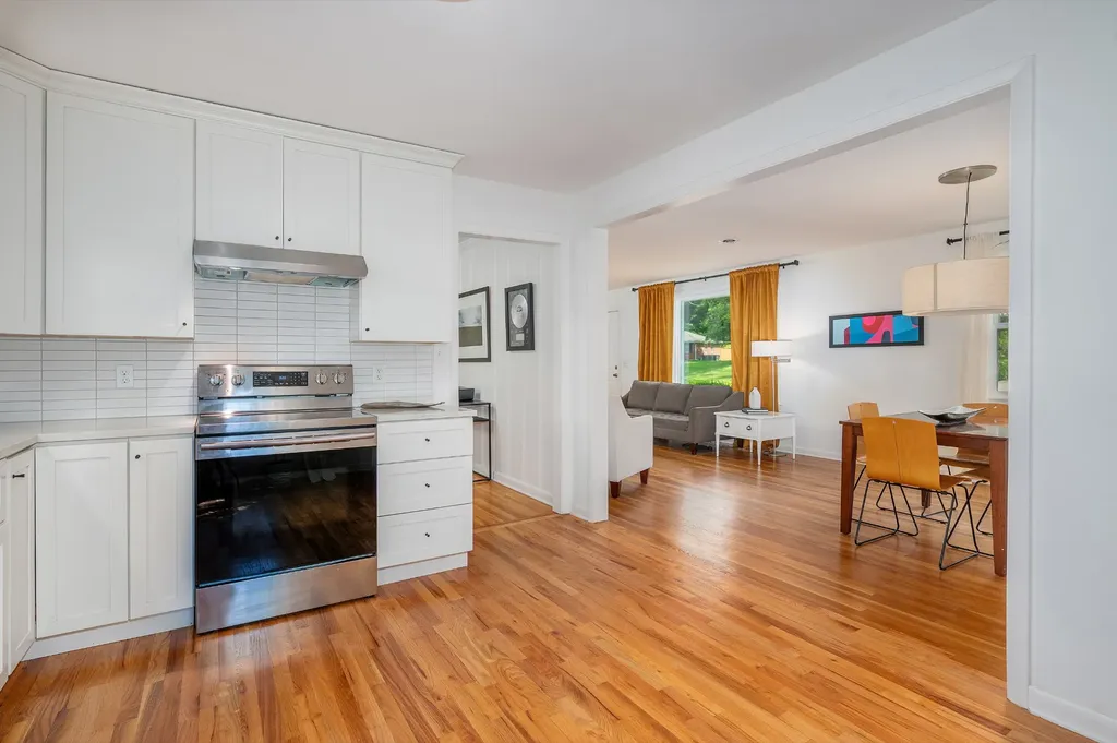 2437 Vale Lane Nashville TN 37214