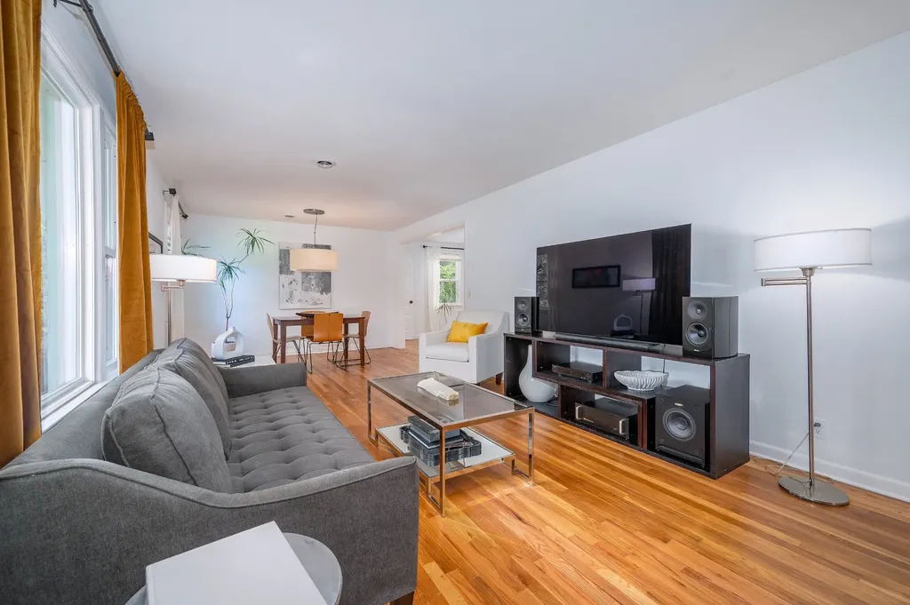 2437 Vale Lane Nashville TN 37214
