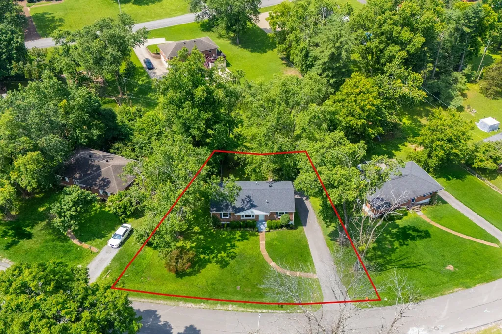 2437 Vale Lane Nashville TN 37214