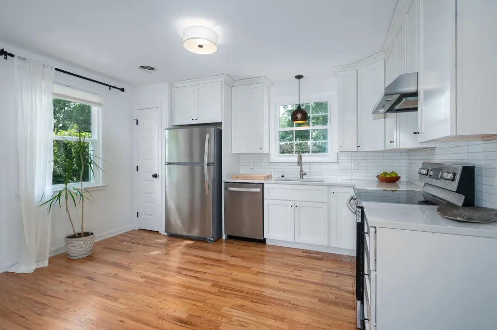 2437 Vale Lane Nashville TN 37214