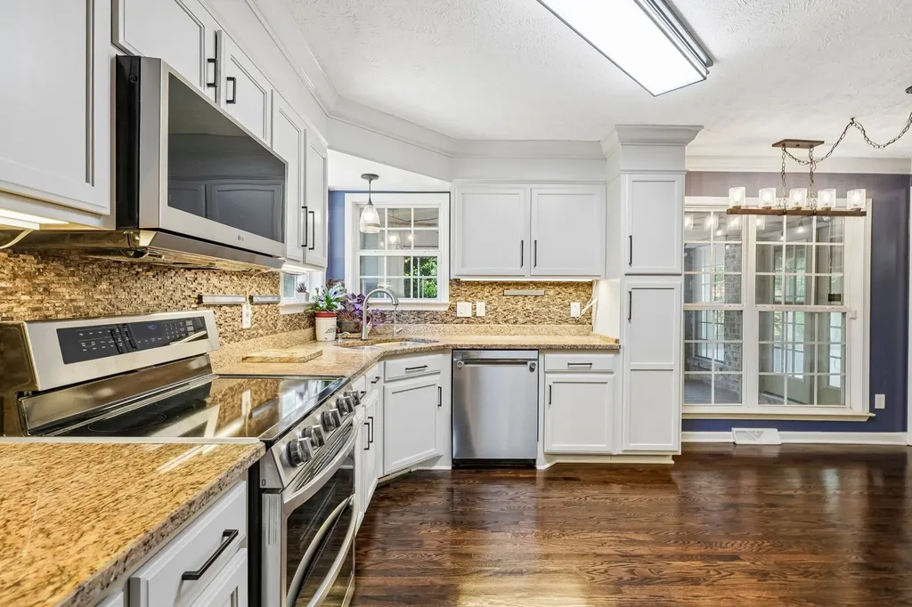631 Keeton Avenue Old Hickory TN 37138
