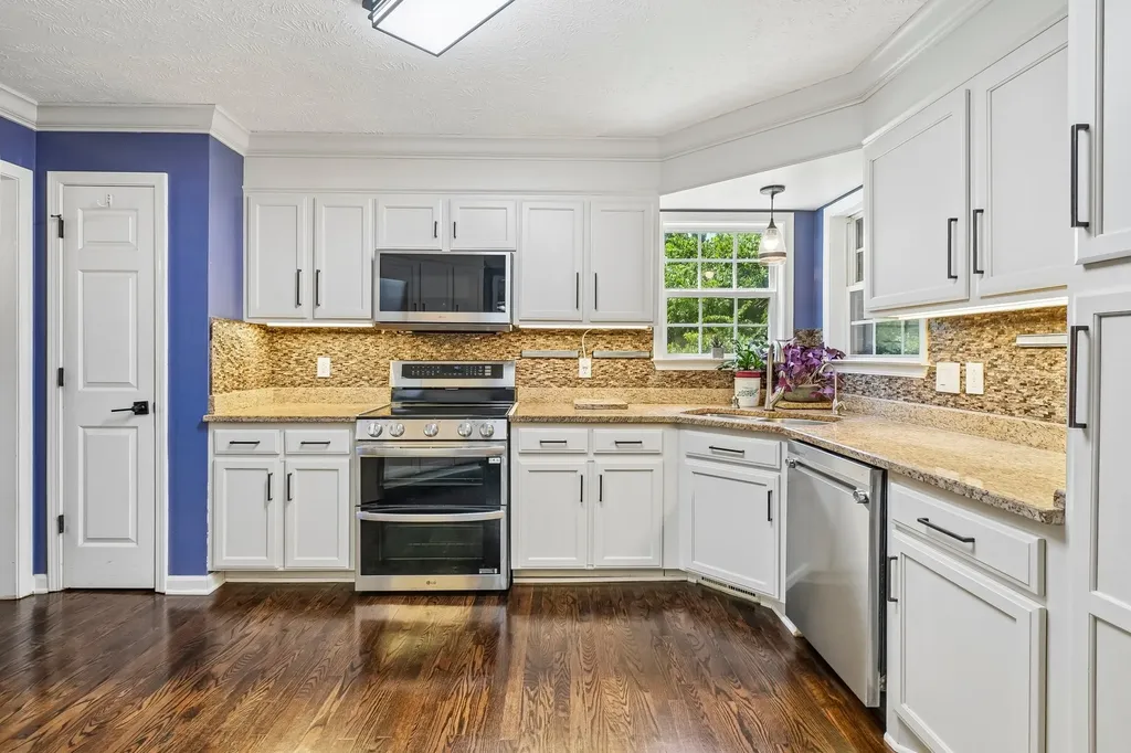 631 Keeton Avenue Old Hickory TN 37138