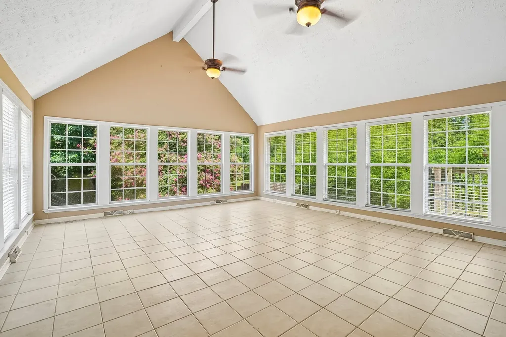 631 Keeton Avenue Old Hickory TN 37138