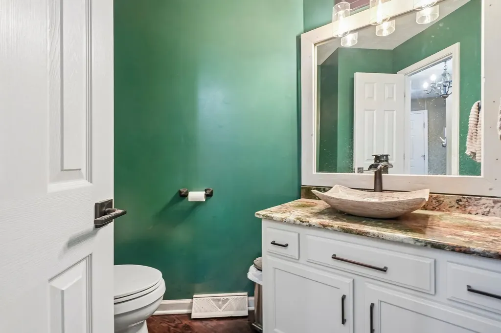 631 Keeton Avenue Old Hickory TN 37138