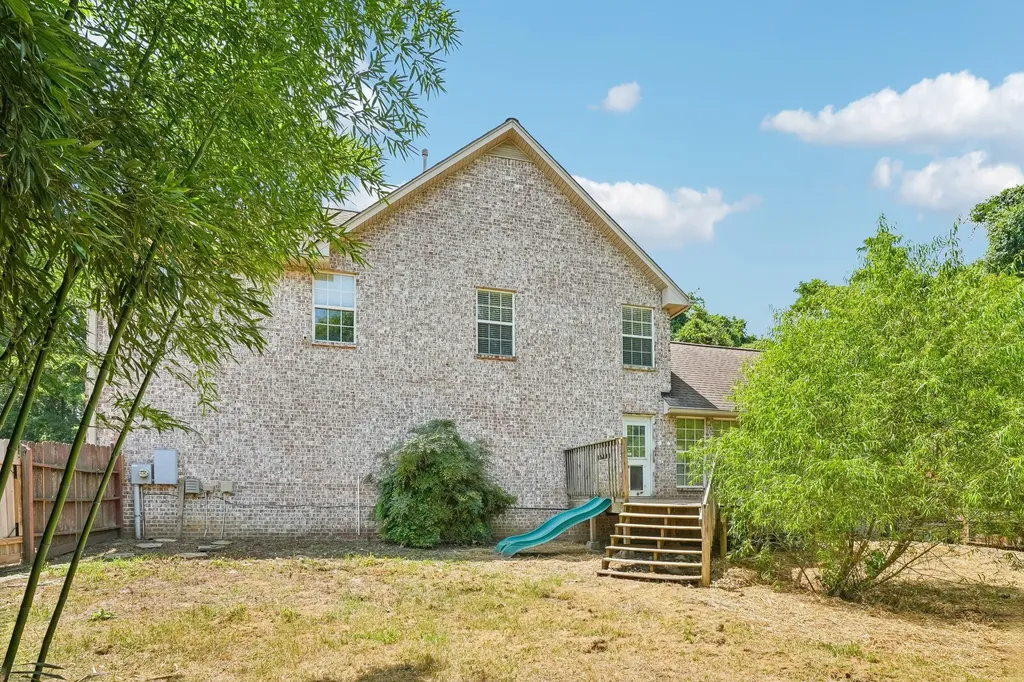 631 Keeton Avenue Old Hickory TN 37138