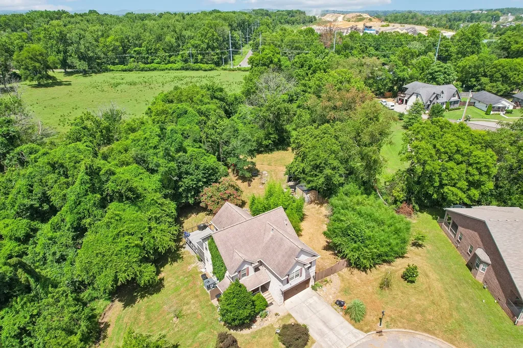 631 Keeton Avenue Old Hickory TN 37138