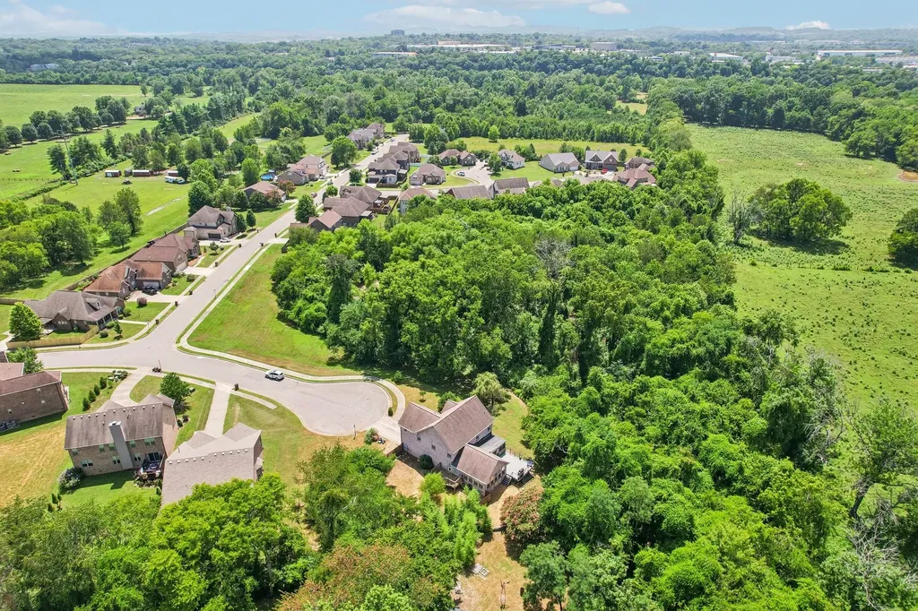 631 Keeton Avenue Old Hickory TN 37138