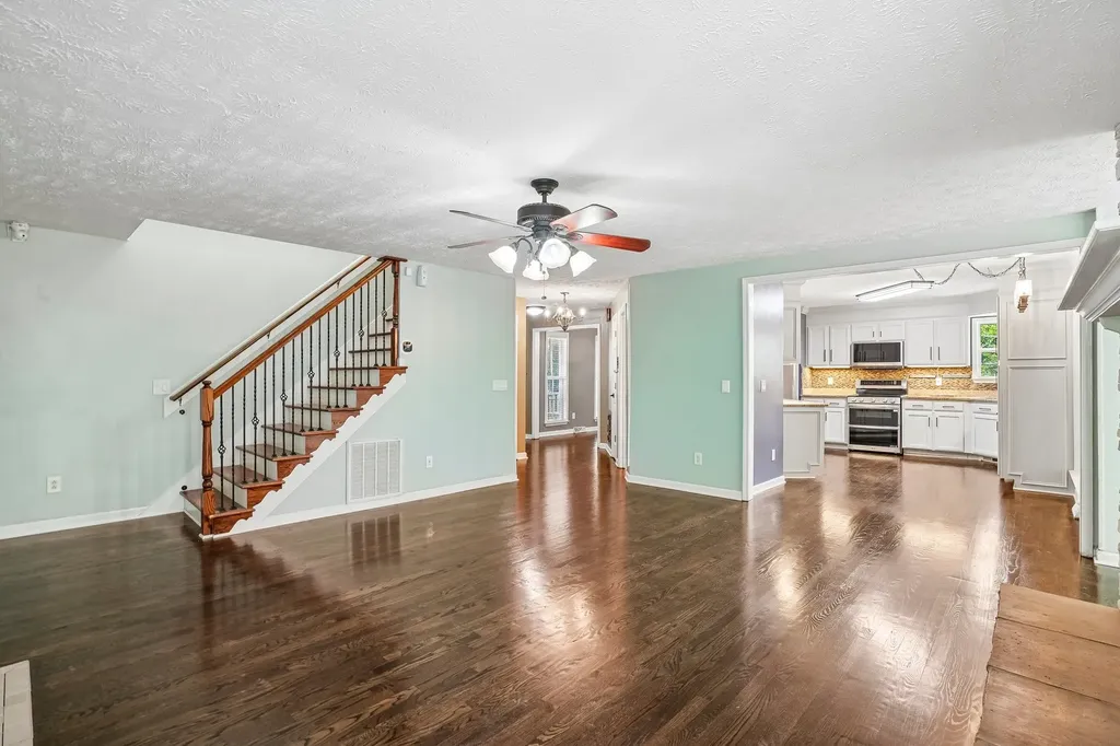 631 Keeton Avenue Old Hickory TN 37138