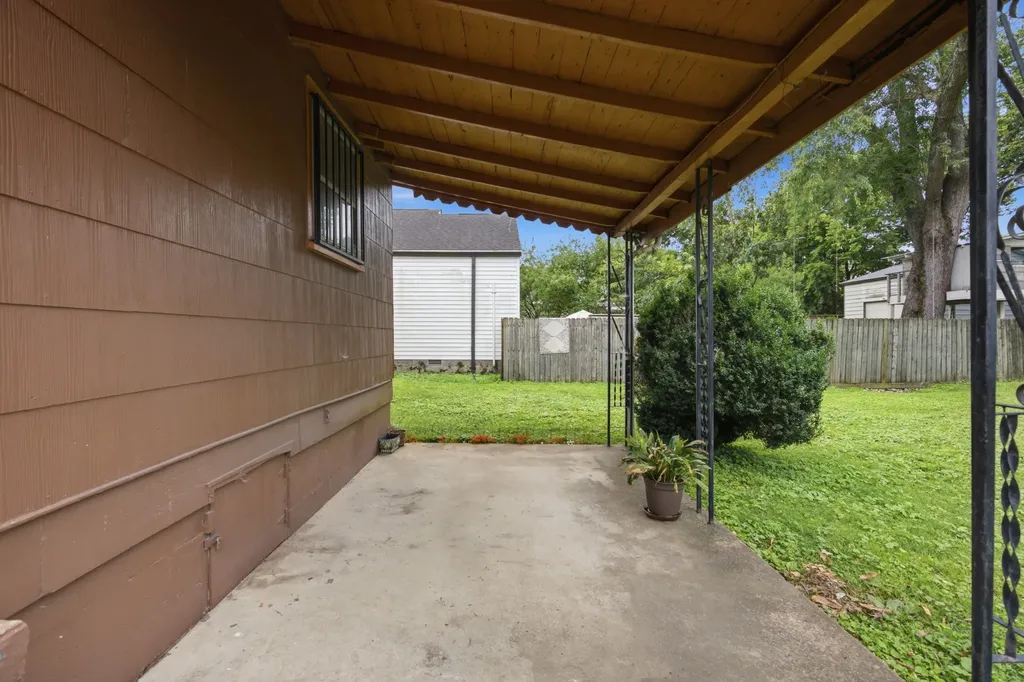 2305 Cisco Street Nashville TN 37204