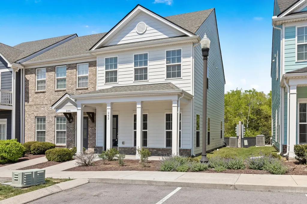 242 Mansfield Drive Gallatin TN 37066