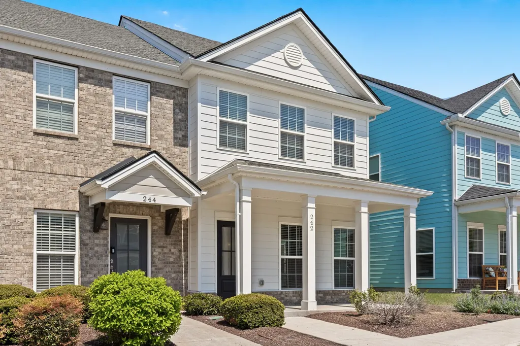 242 Mansfield Drive Gallatin TN 37066