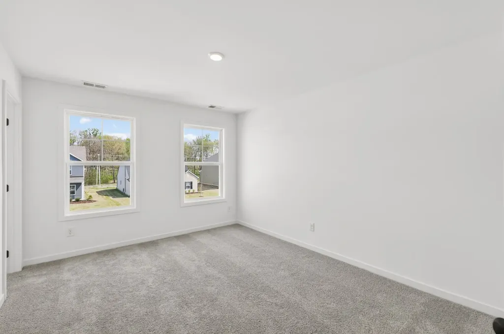 3248 Ventura Avenue White House TN 37188