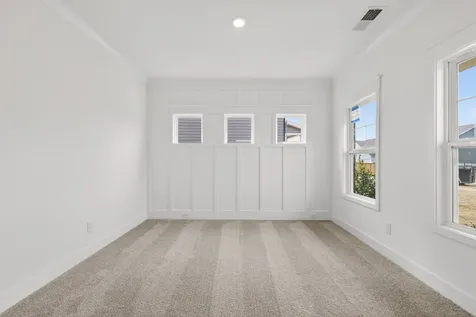 3220 Ventura Avenue White House TN 37188