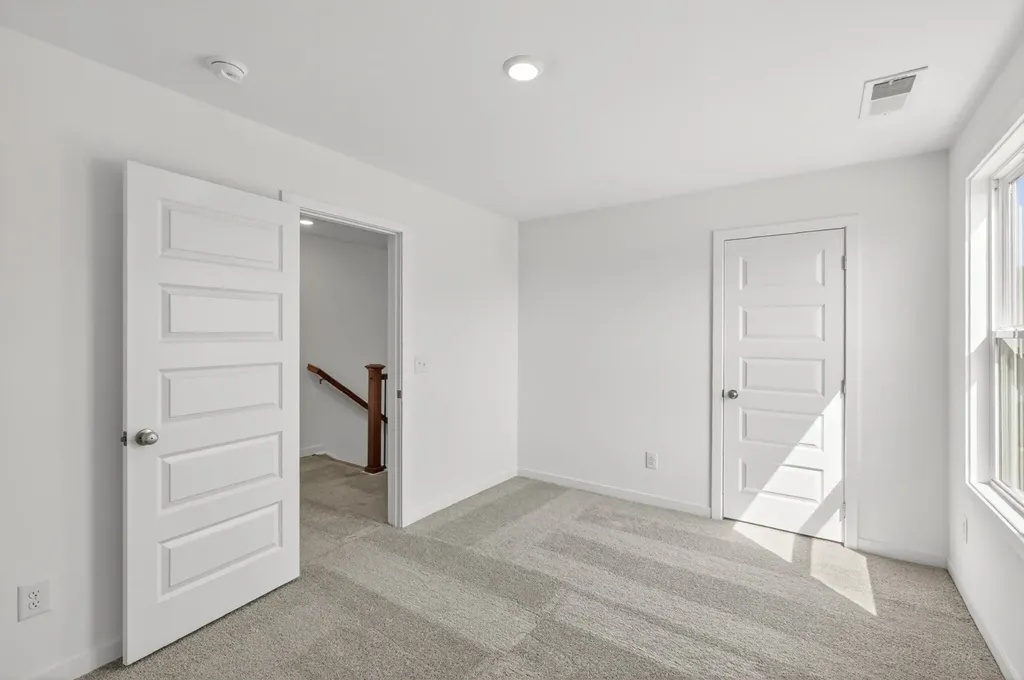 3296 Ventura Avenue White House TN 37188