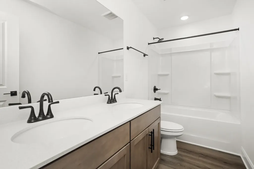 2323 Williamsport Landing Columbia TN 38401
