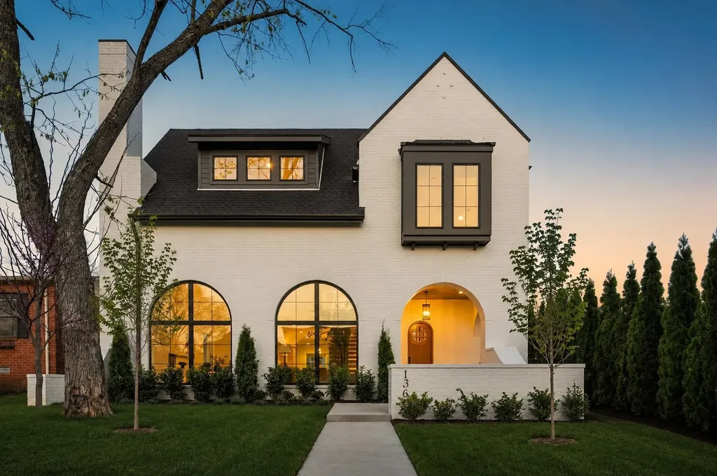 136 39th Ave, NE Nashville TN 37209