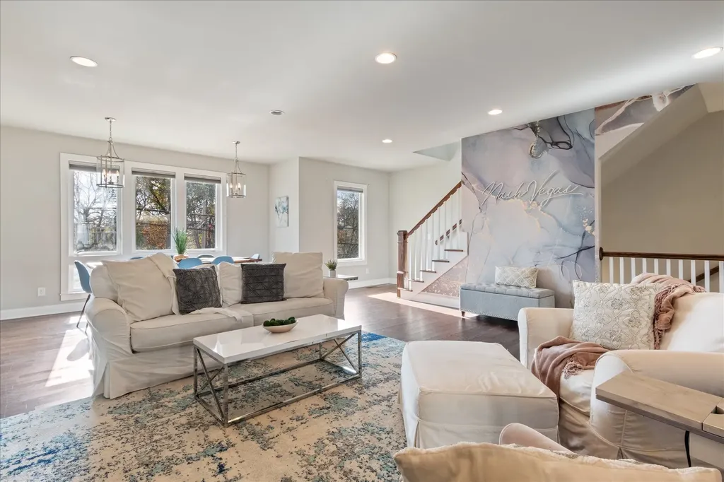 731 Douglas Avenue Nashville TN 37207