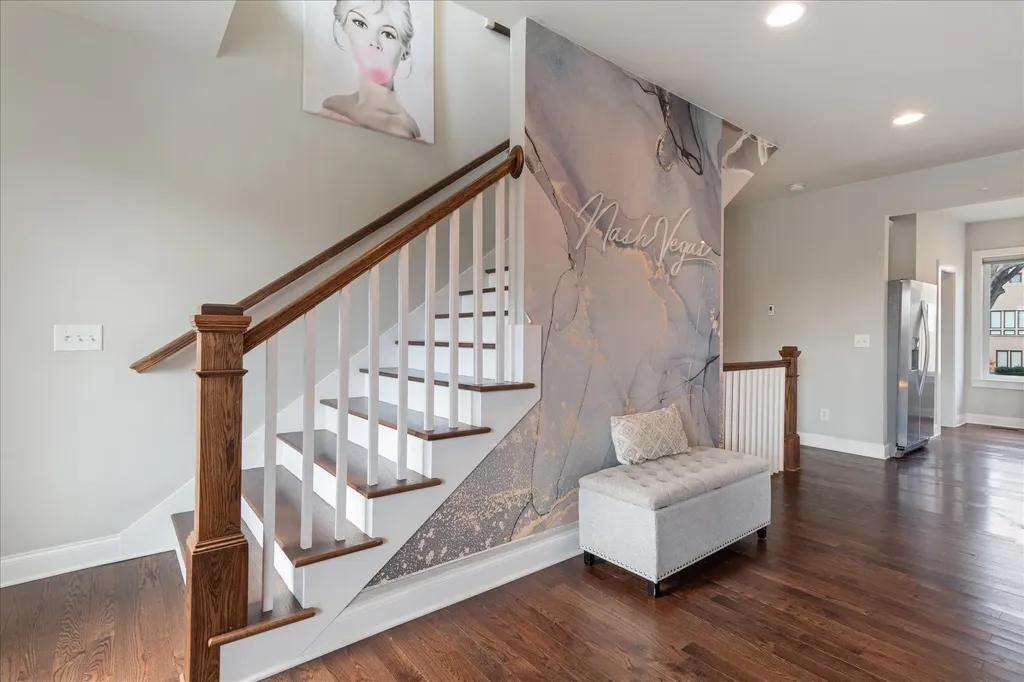 731 Douglas Avenue Nashville TN 37207