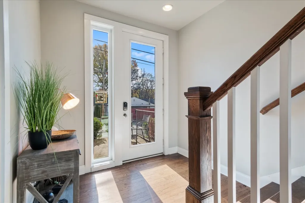 731 Douglas Avenue Nashville TN 37207