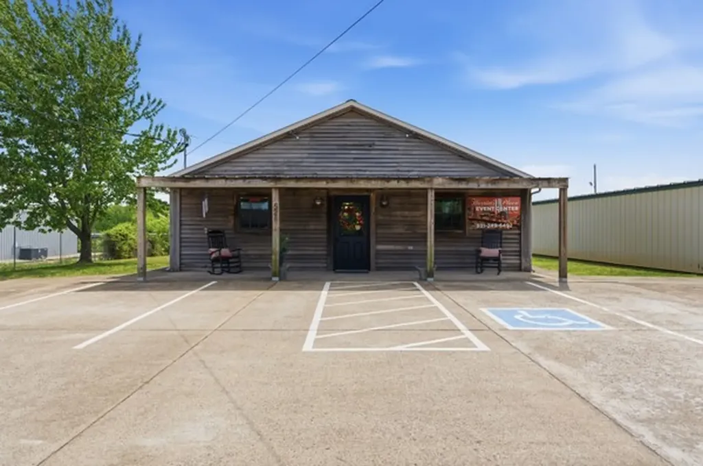 526 Dover Road Clarksville TN 37042