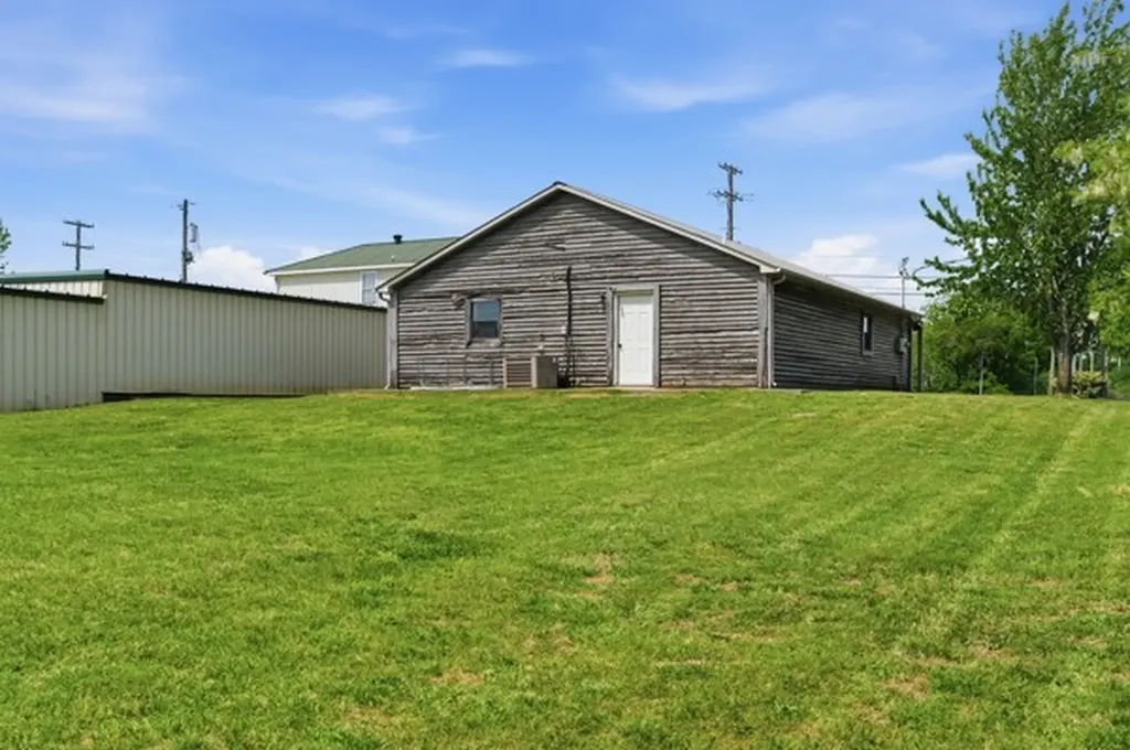 526 Dover Road Clarksville TN 37042
