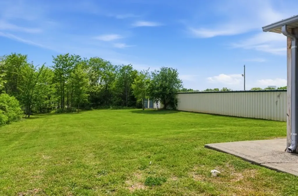 526 Dover Road Clarksville TN 37042