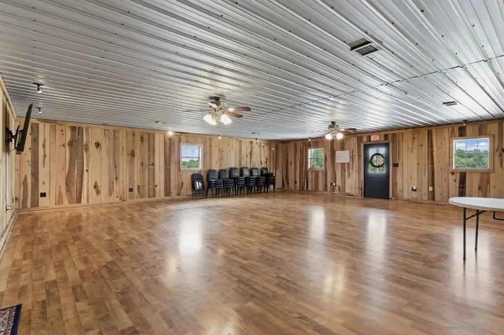 526 Dover Road Clarksville TN 37042