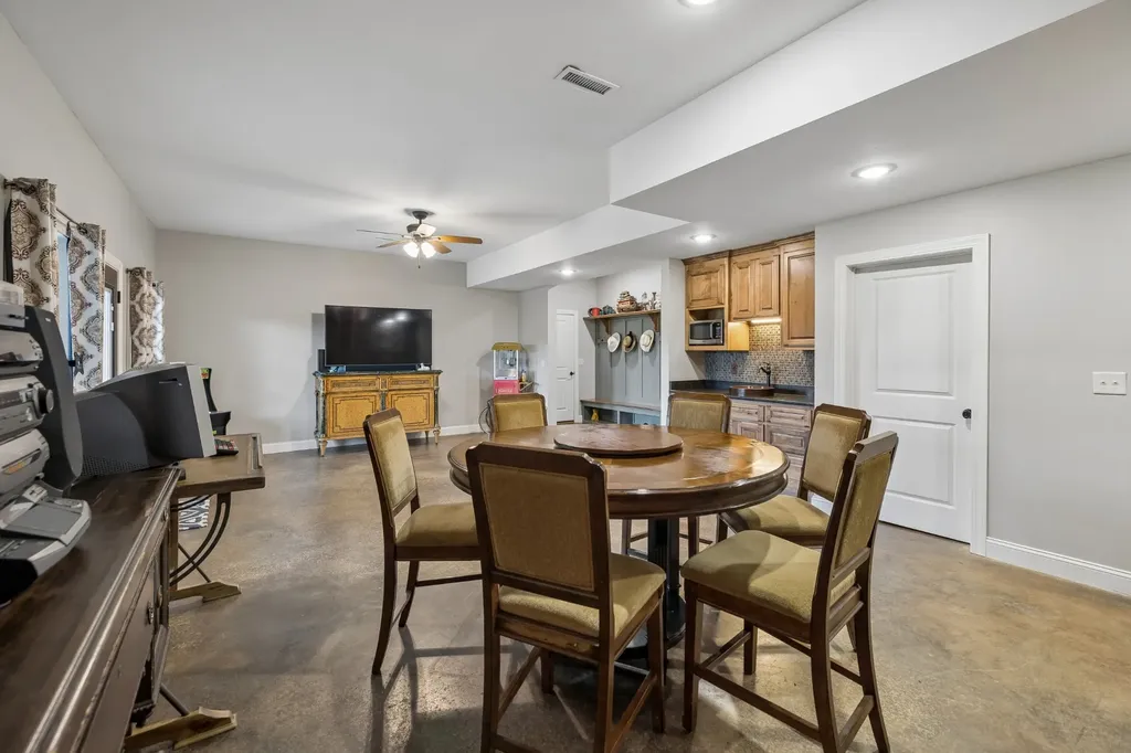 7 Shenandoah Circle Carthage TN 37030