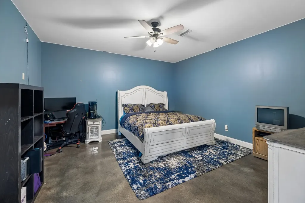 7 Shenandoah Circle Carthage TN 37030
