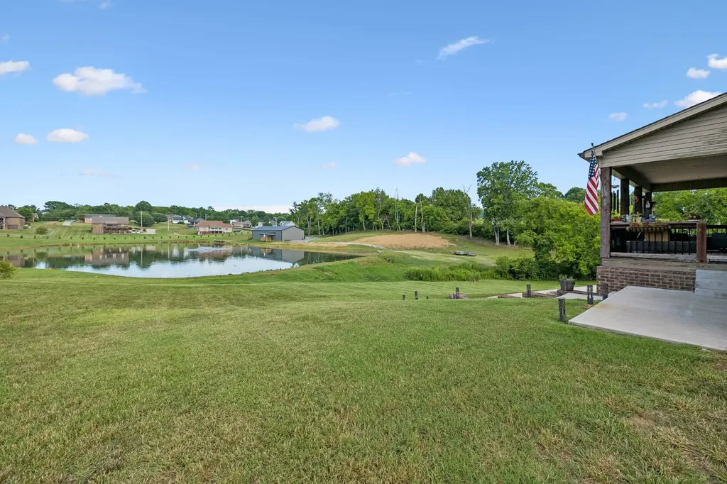 7 Shenandoah Circle Carthage TN 37030