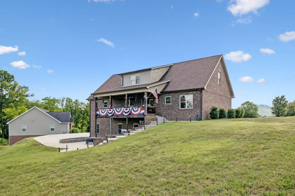 7 Shenandoah Circle Carthage TN 37030