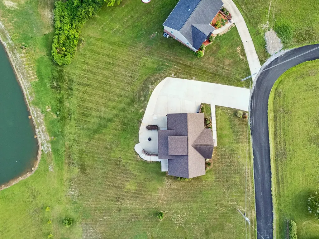 7 Shenandoah Circle Carthage TN 37030