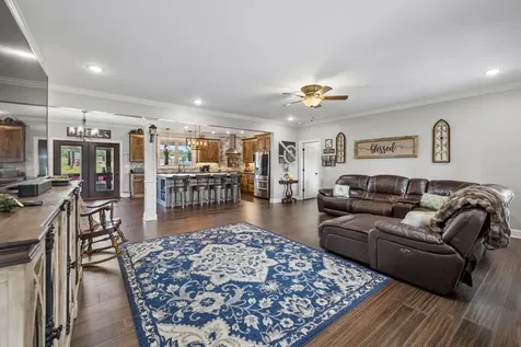 7 Shenandoah Circle Carthage TN 37030