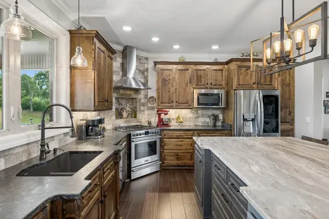 7 Shenandoah Circle Carthage TN 37030