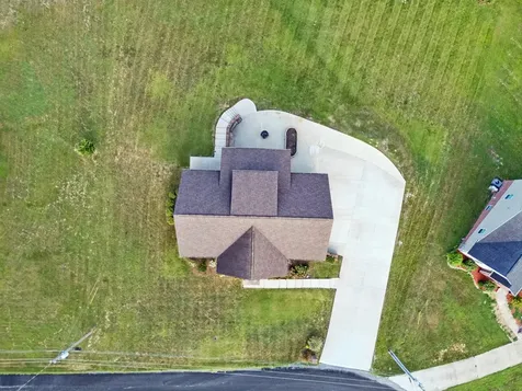 7 Shenandoah Circle Carthage TN 37030