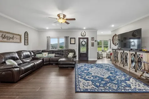 7 Shenandoah Circle Carthage TN 37030