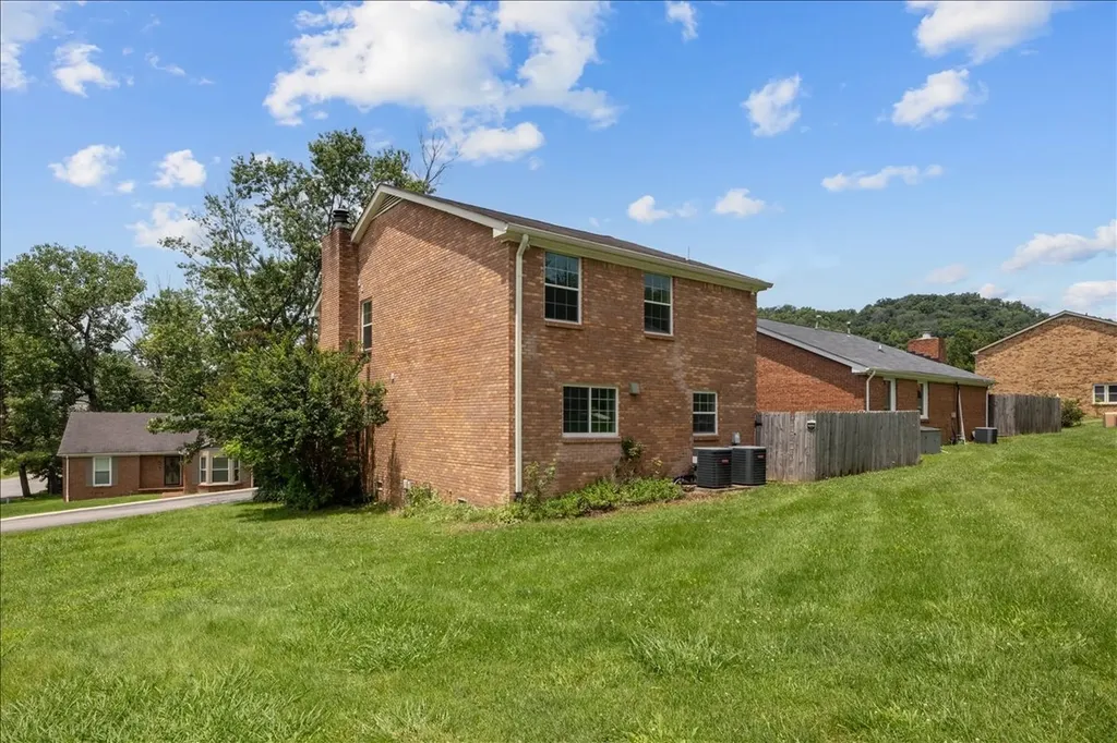 1622 Vineland Drive Brentwood TN 37027