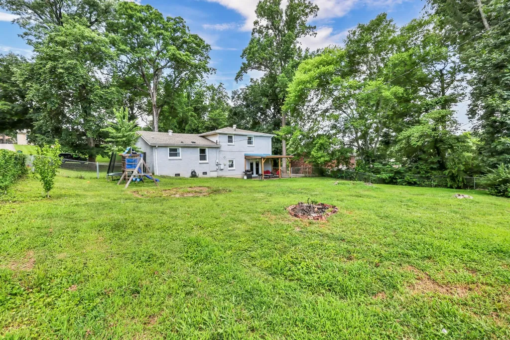 531 Aurelia Lynn Drive Clarksville TN 37042