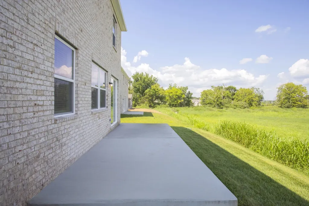 406 Downs Lane Mount Juliet TN 37122