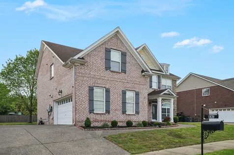 1820 Woodland Farms Court Old Hickory TN 37138
