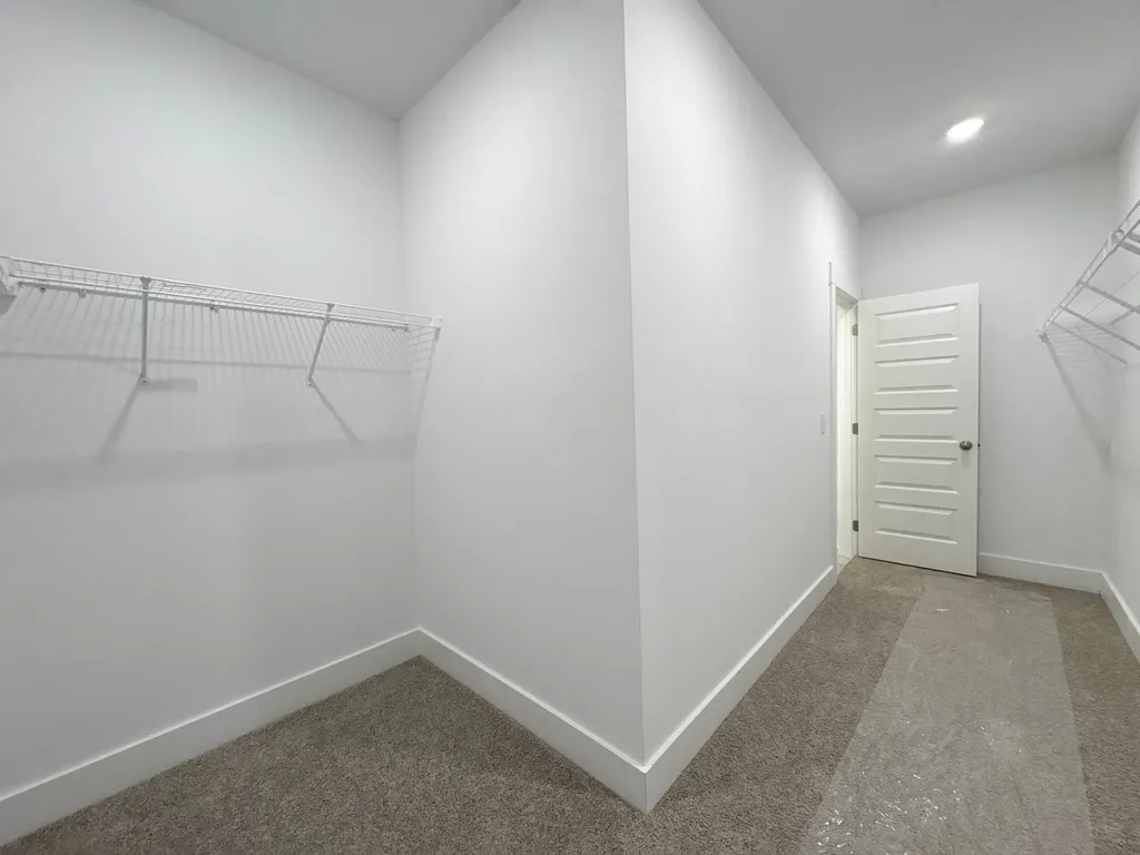 2015 Horseshoe Circle Gallatin TN 37066