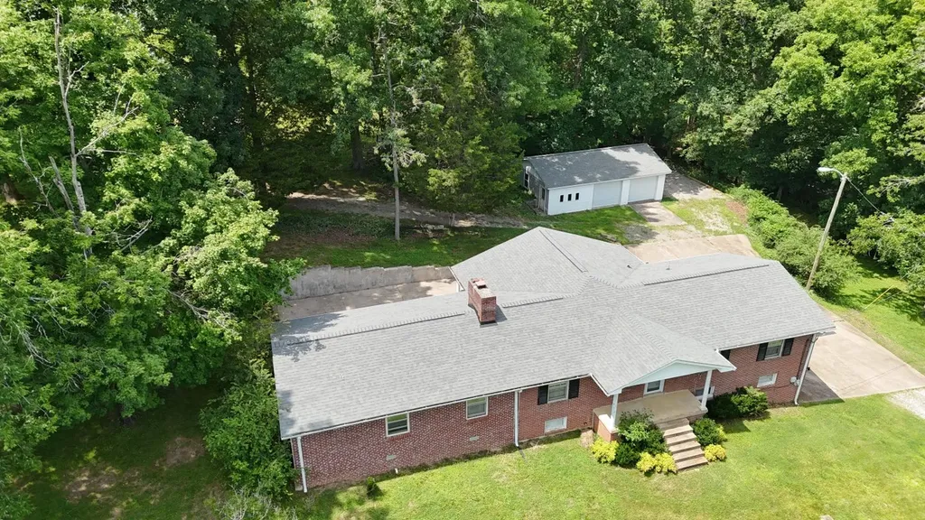 3325 Freeman Hollow Road Goodlettsville TN 37072