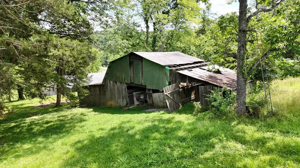 3325 Freeman Hollow Road Goodlettsville TN 37072