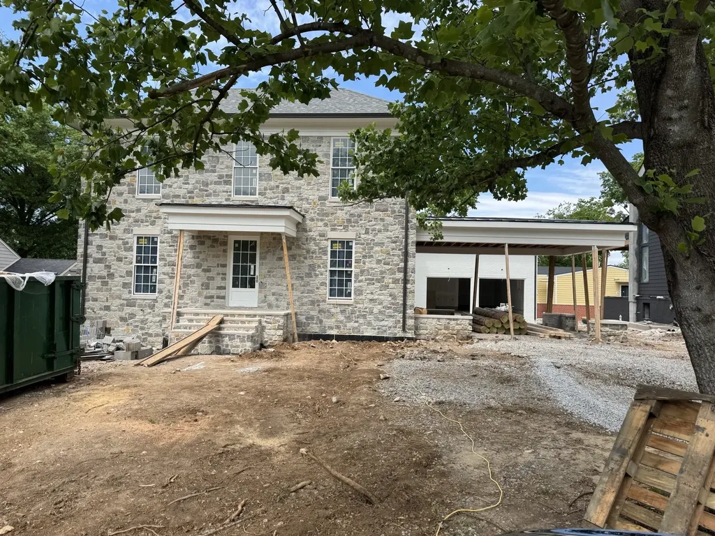1704 Temple Avenue Nashville TN 37215