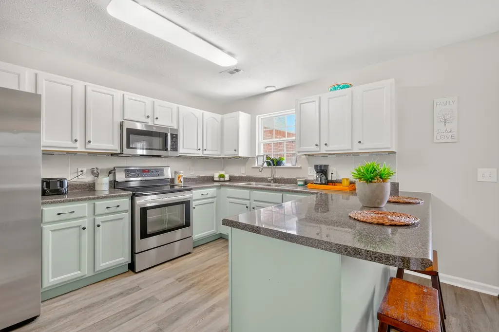 2232 Rankin Drive Christiana TN 37037